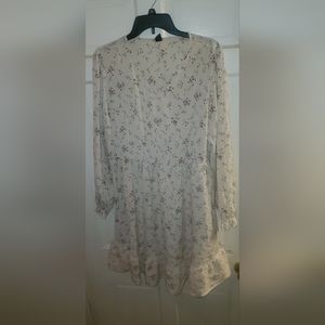 SHEIN floral ditsy a-line mini v neck long sleeve dress